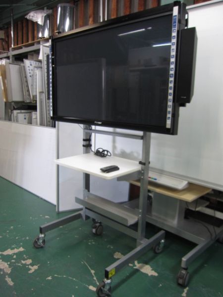 パナソニック製のディスプレイ入荷しました！