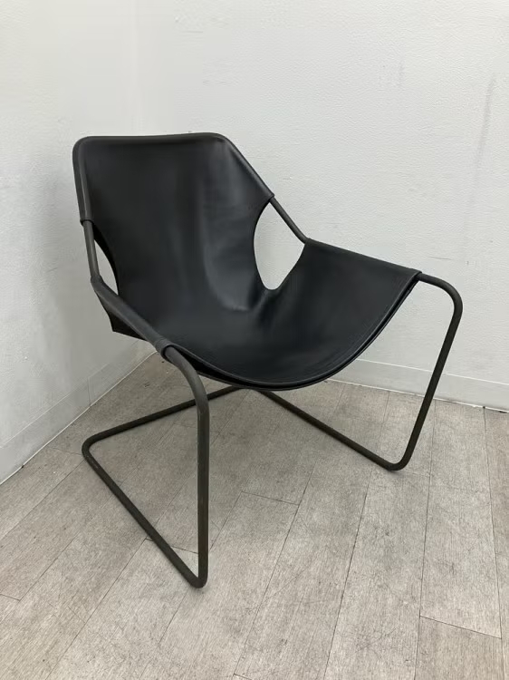 ハンモックのような極上のホールド感。名作チェア入荷